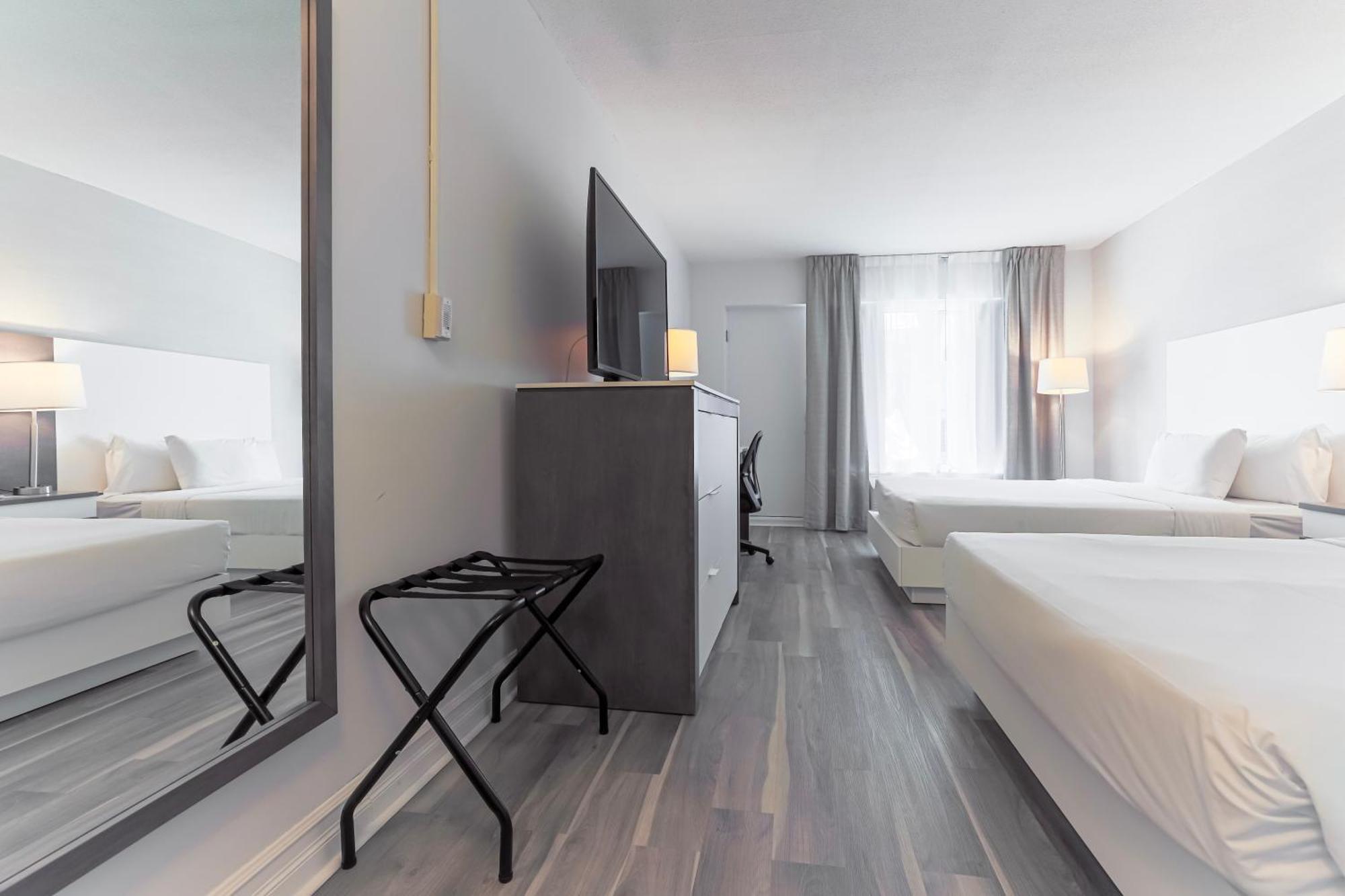 Hotel Universel Quebec City Exterior photo